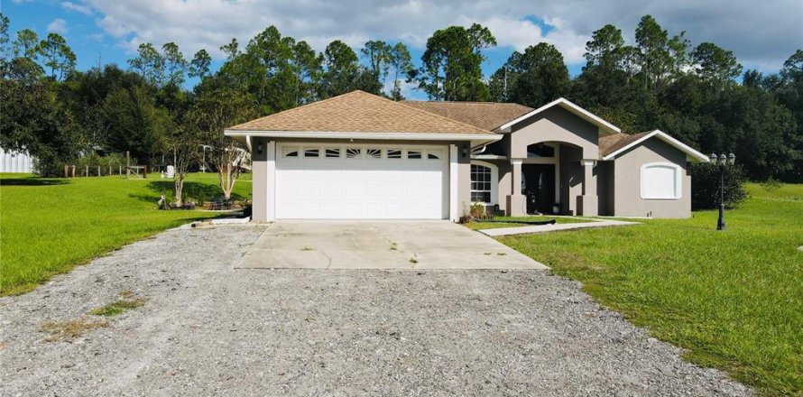 Casa en Zephyrhills, Florida 3 dormitorios, 163.32 m2 № 2420293