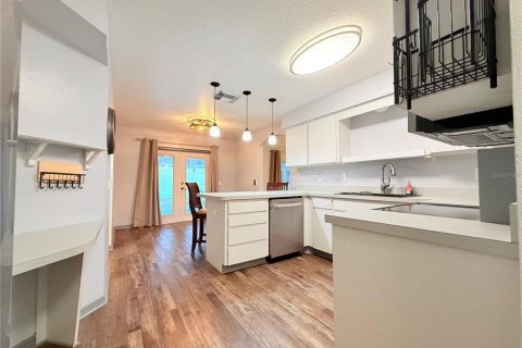 Casa en venta en Zephyrhills, Florida, 3 dormitorios, 163.32 m2 № 2420293 - foto 18