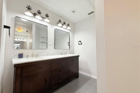 Casa en venta en Zephyrhills, Florida, 3 dormitorios, 163.32 m2 № 2420293 - foto 30