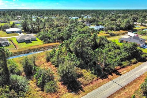 Terreno en Lehigh Acres, Florida № 2164294
