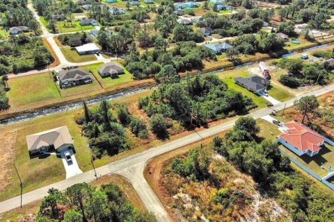 Terreno en venta en Lehigh Acres, Florida № 2164294 - foto 16