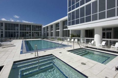 Copropriété à vendre à Miami, Floride: 2 chambres, 153.01 m2 № 2281547 - photo 17