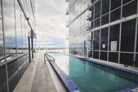 Copropriété à vendre à Miami, Floride: 2 chambres, 153.01 m2 № 2281547 - photo 16