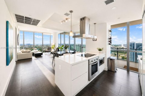 Copropriété à vendre à Miami, Floride: 2 chambres, 153.01 m2 № 2281547 - photo 7