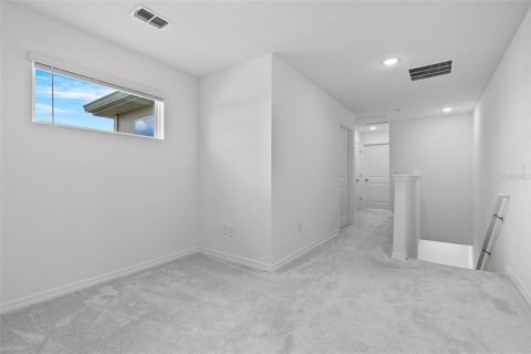 Adosado en venta en Winter Garden, Florida, 3 dormitorios, 142.7 m2 № 2150653 - foto 23