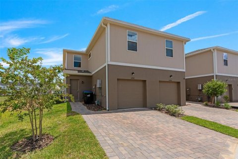 Adosado en venta en Winter Garden, Florida, 3 dormitorios, 142.7 m2 № 2150653 - foto 2