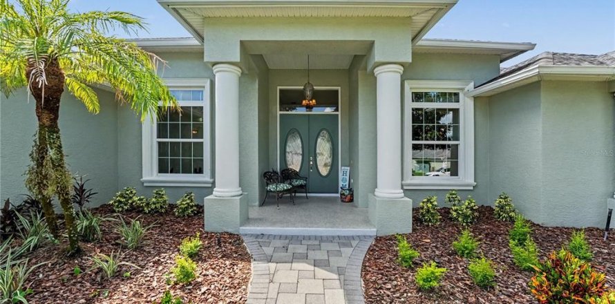 Casa en Lakeland, Florida 3 dormitorios, 250.56 m2 № 2386767