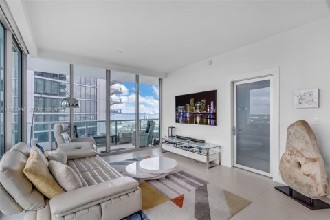 Copropriété à louer à Miami, Floride: 2 chambres, 114.92 m2 № 1994141 - photo 9