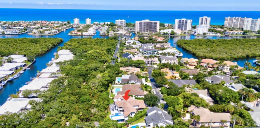 Casa en Boca Raton, Florida 7 dormitorios, 784.56 m2 № 1187605