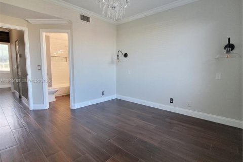 Touwnhouse à louer à Weston, Floride: 2 chambres, 89.19 m2 № 2026903 - photo 11