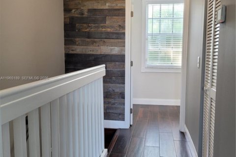 Touwnhouse à louer à Weston, Floride: 2 chambres, 89.19 m2 № 2026903 - photo 8