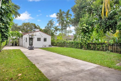 Casa en venta en Miami Shores, Florida, 2 dormitorios, 95.69 m2 № 2027787 - foto 5