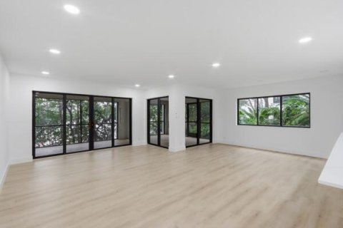 Condo in Jupiter, Florida, 2 bedrooms  № 2379956 - photo 13