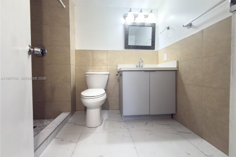 Condominio en alquiler en Margate, Florida, 2 dormitorios, 89.19 m2 № 2259814 - foto 19