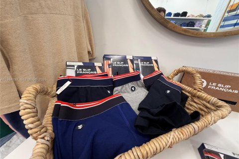 Купить коммерческую недвижимость в Майами, Флорида № 2045838 - фото 25