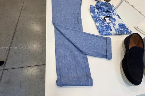 Купить коммерческую недвижимость в Майами, Флорида № 2045838 - фото 18