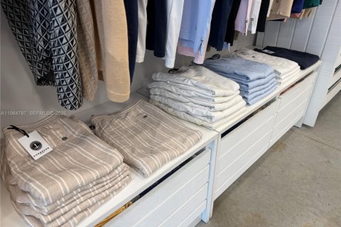 Купить коммерческую недвижимость в Майами, Флорида № 2045838 - фото 22