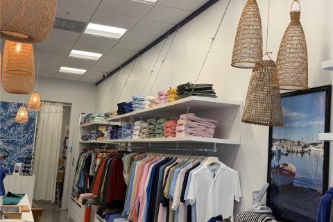 Купить коммерческую недвижимость в Майами, Флорида № 2045838 - фото 20