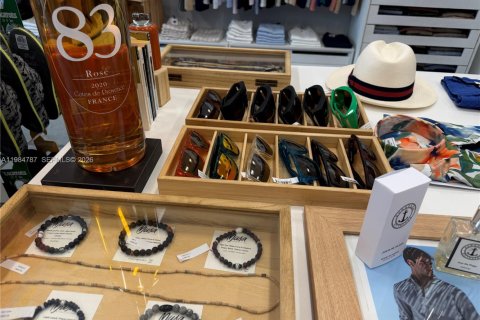 Купить коммерческую недвижимость в Майами, Флорида № 2045838 - фото 7