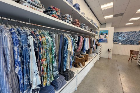 Купить коммерческую недвижимость в Майами, Флорида № 2045838 - фото 13