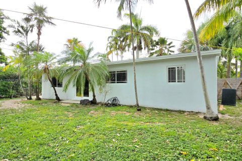 Снять в аренду виллу или дом в Майами, Флорида 3 спальни, 109.25м2, № 2006025 - фото 22