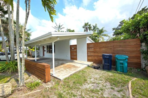 Снять в аренду виллу или дом в Майами, Флорида 3 спальни, 109.25м2, № 2006025 - фото 5