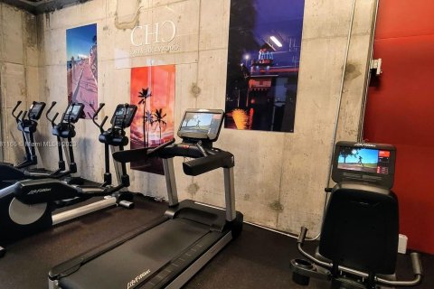 Condo in Hollywood, Florida, 2 bedrooms  № 1959213 - photo 7