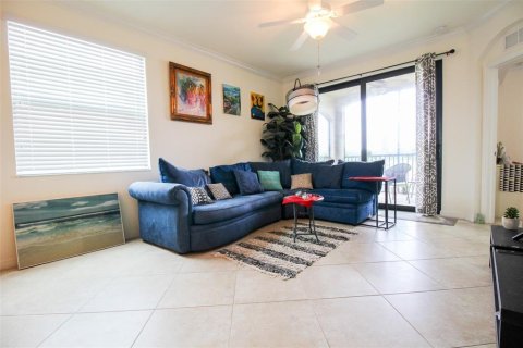 Condo in Bradenton, Florida, 3 bedrooms in LAKEWOOD NATIONAL  № 214312 - photo 22