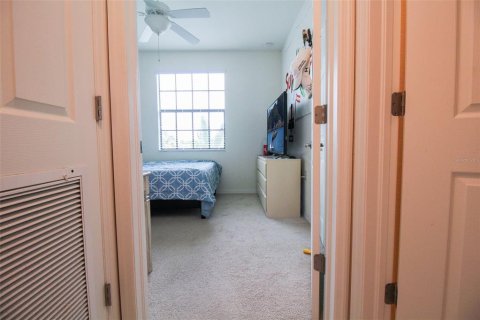 Condo in Bradenton, Florida, 3 bedrooms in LAKEWOOD NATIONAL  № 214312 - photo 26