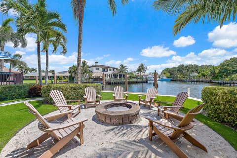 House in Palm Beach Gardens, Florida 5 bedrooms, 684.6 sq.m. № 2081939 - photo 7
