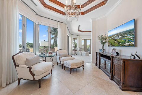House in Palm Beach Gardens, Florida 5 bedrooms, 684.6 sq.m. № 2081939 - photo 26