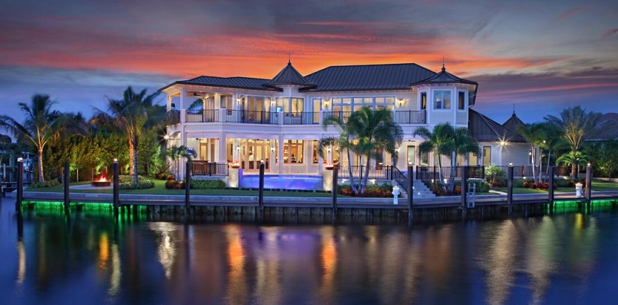 House in Palm Beach Gardens, Florida 5 bedrooms, 684.6 sq.m. № 2081939