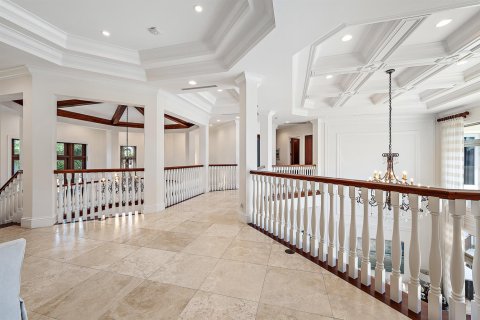 House in Palm Beach Gardens, Florida 5 bedrooms, 684.6 sq.m. № 2081939 - photo 25
