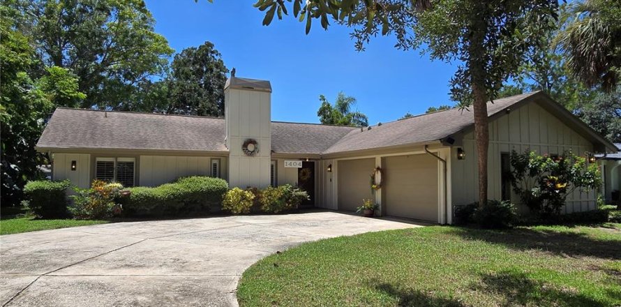 Villa ou maison à Tarpon Springs, Floride 3 chambres, 123.75 m2 № 1850222