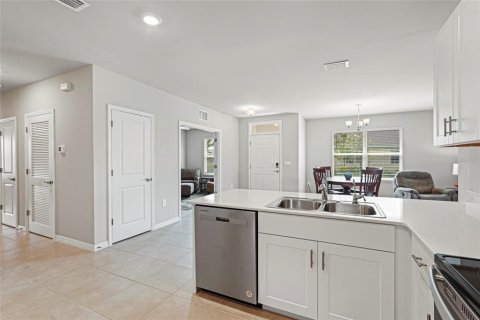 House in Port Charlotte, Florida 2 bedrooms, 140.84 sq.m. № 1527651 - photo 16