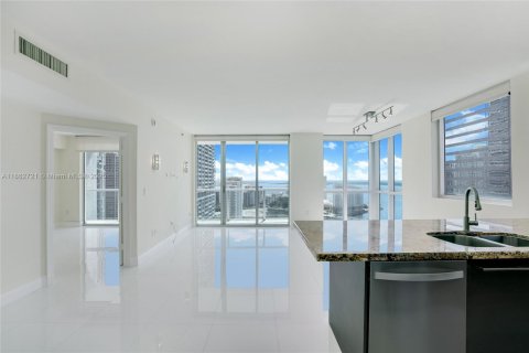 Condominio en alquiler en Miami, Florida, 2 dormitorios, 106.47 m2 № 1895277 - foto 4