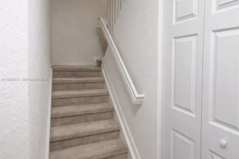 Condo in Doral, Florida, 3 bedrooms  № 2043688 - photo 6