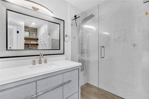 Casa en venta en Miami, Florida, 3 dormitorios, 128.02 m2 № 1946054 - foto 20