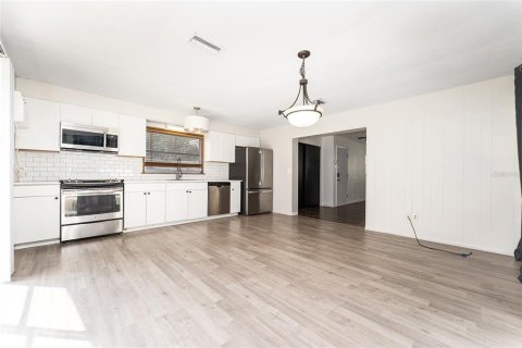 Casa en venta en Ocala, Florida, 3 dormitorios, 110.74 m2 № 1900407 - foto 13