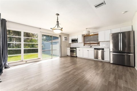 Casa en venta en Ocala, Florida, 3 dormitorios, 110.74 m2 № 1900407 - foto 14