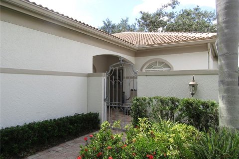 Casa en alquiler en Sarasota, Florida, 2 dormitorios, 179.12 m2 № 1906827 - foto 3
