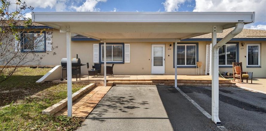 Condo in Winter Haven, Florida, 2 bedrooms № 2096569