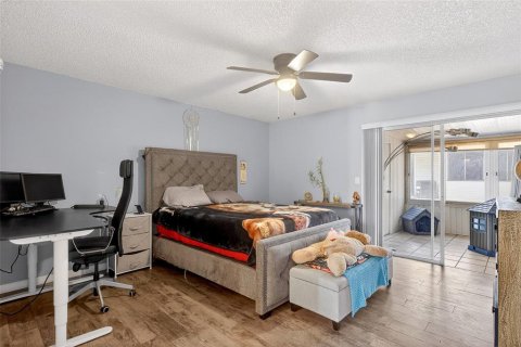 Condo in Winter Haven, Florida, 2 bedrooms № 2096569 - photo 13