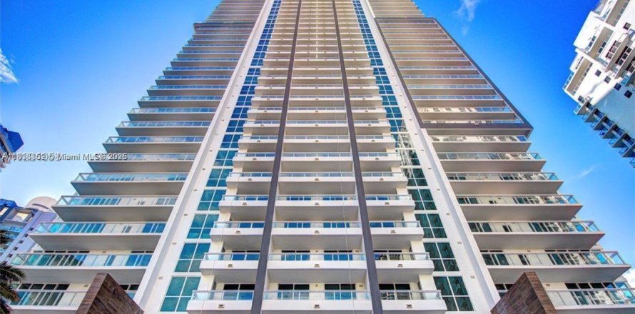 Studio à Miami, Floride № 1811401