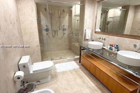 Condo in Miami Beach, Florida, 2 bedrooms  № 2043126 - photo 14