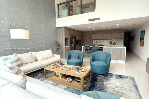 Condo in Miami Beach, Florida, 2 bedrooms  № 2043126 - photo 6