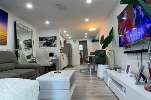 Apartamento en alquiler en Plantation, Florida, 1 dormitorio, 92.9 m2 № 1979283 - foto 11