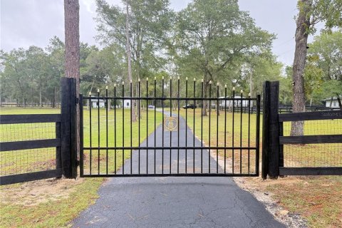 Villa ou maison à vendre à Ocala, Floride: 3 chambres, 198.44 m2 № 2144727 - photo 4