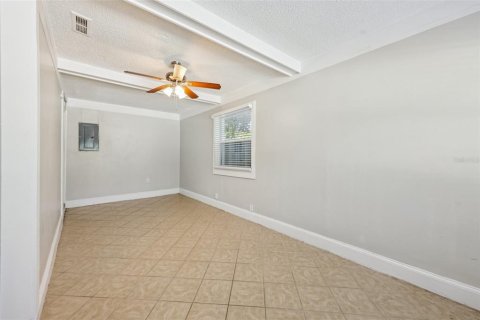 Villa ou maison à vendre à Orlando, Floride: 3 chambres, 127.09 m2 № 1827792 - photo 15