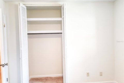 House in Gainesville, Florida 4 bedrooms, 175.86 sq.m. № 1808747 - photo 26